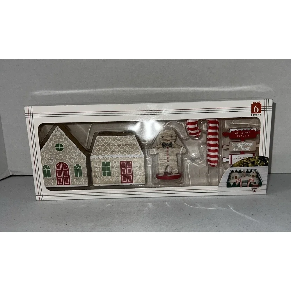 Target Bullseye Playground Gingerbread Christmas Mini Figures 6 Ct NEW 2023
